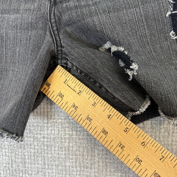 All Saints Kari Boy's Baggy Denim Shorts Sz 29 34 Distressed Gray Grunge Raw Hem - Picture 4 of 12